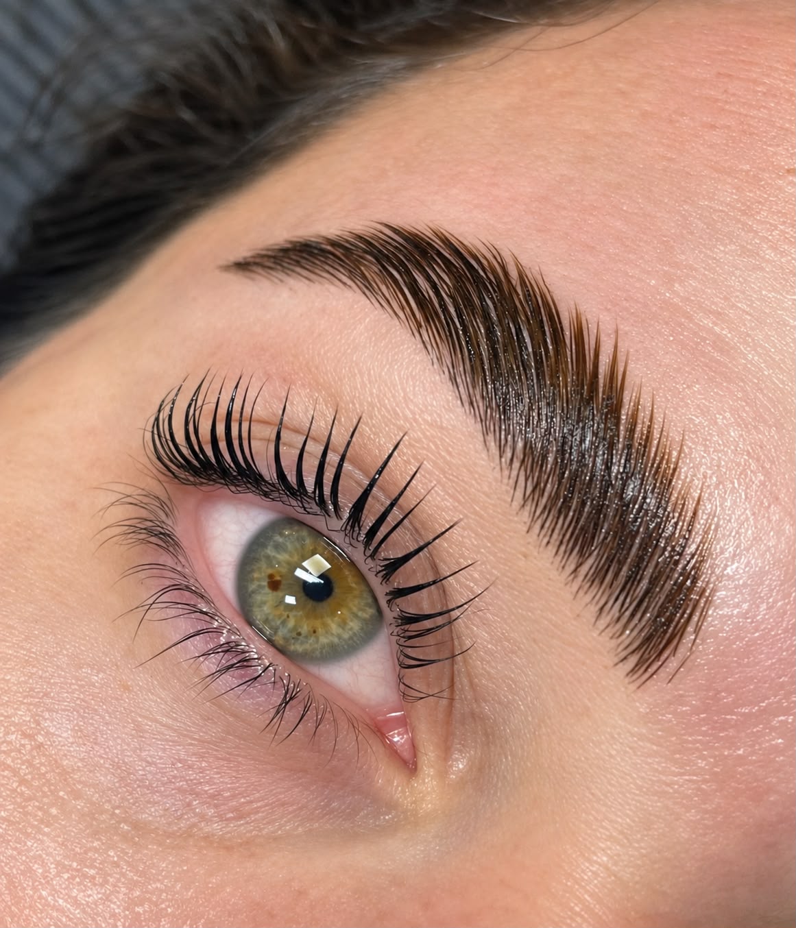 Resultat, The Lash Devotion 32